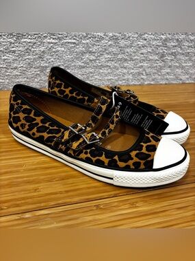 CONVERSE Women's Chuck Taylor All Star Dainty Mary Jane Leopard Print Sz 6